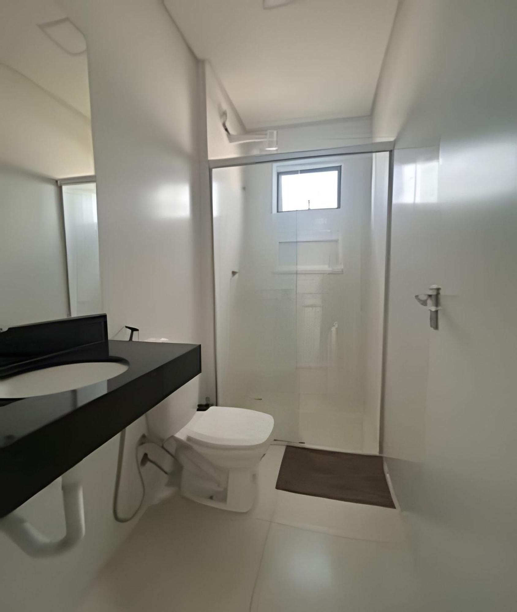 Para 10 Pessoas, 03 Quartos Ar Condicionado E Ventilador, Garagem, Atras Do Hospital Da Unimed Petrolina Bagian luar foto